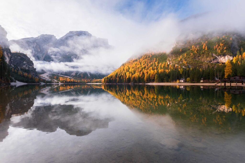 moody-autumn-day-in-the-dolomites-forest-and-mount-9KNZCFT.jpg